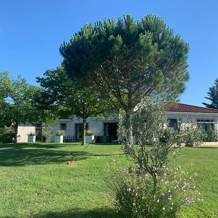 Le Clos Du Pontet Orliénas Buitenkant foto